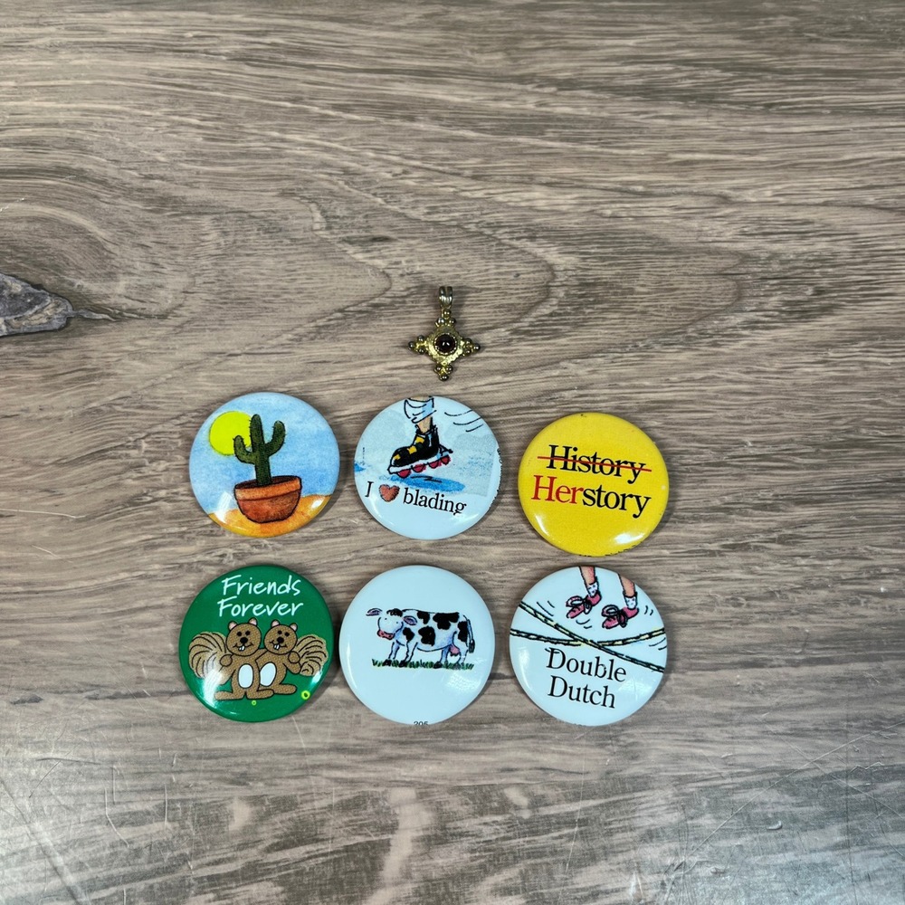 American Girl‎ Pleasant Company Grin Pins and Josefina Pendant Lot 1990s Vintage